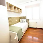 Blissful Escapes In By Just * 波特斯