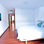 Blissful Escapes In By Just Апартаменты *